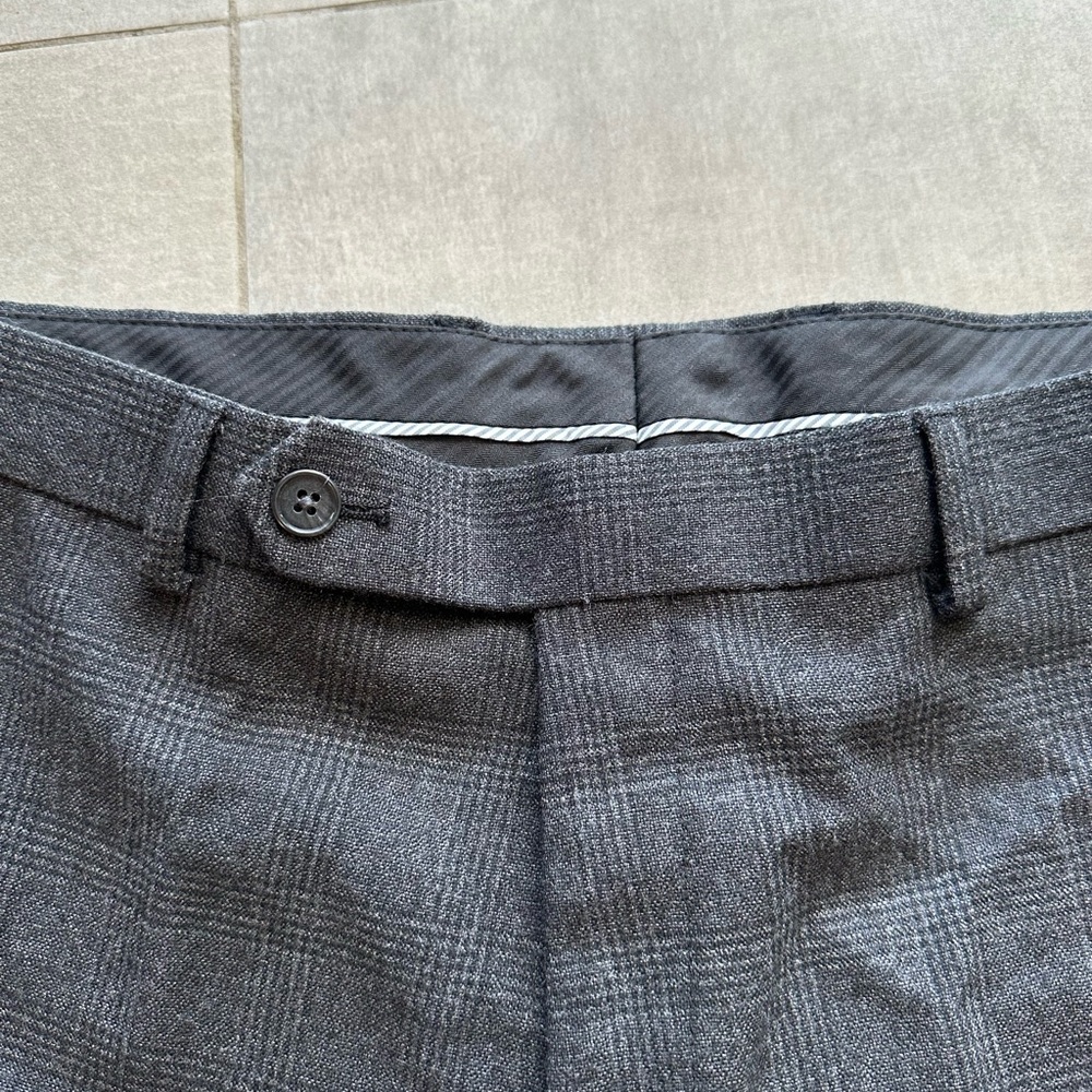 John Varvatos Plaid Charcoal Gray 100% Wool Slacks 34 X 32 - Picture 2 of 7